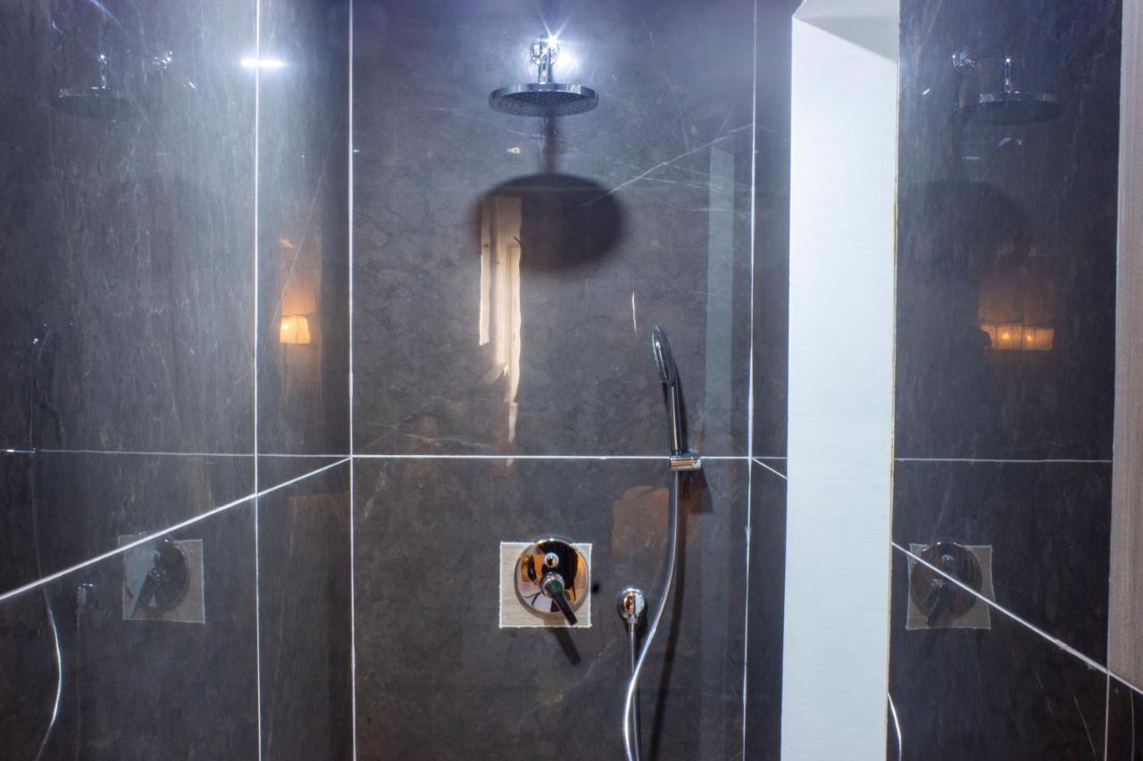 Merina Hotel Yaoundé Dış mekan fotoğraf